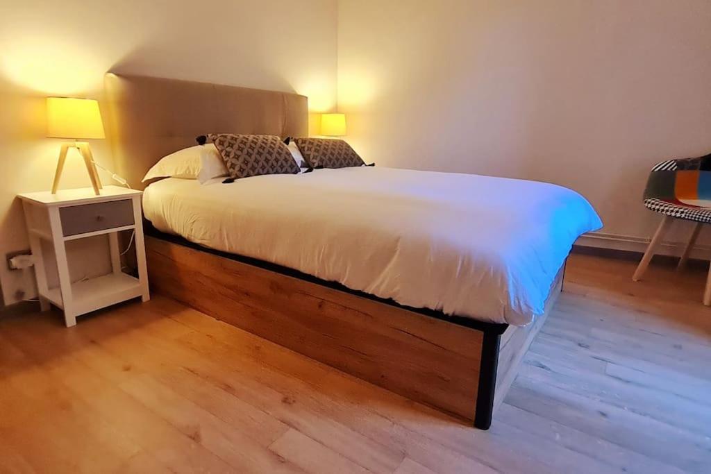 Appartement Le 56 Faubourg - Proche centre - Parking gratuit à Beaune  Extérieur photo