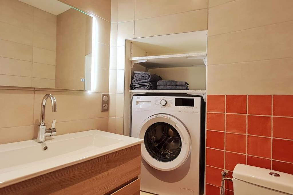 Appartement Le 56 Faubourg - Proche centre - Parking gratuit à Beaune  Extérieur photo